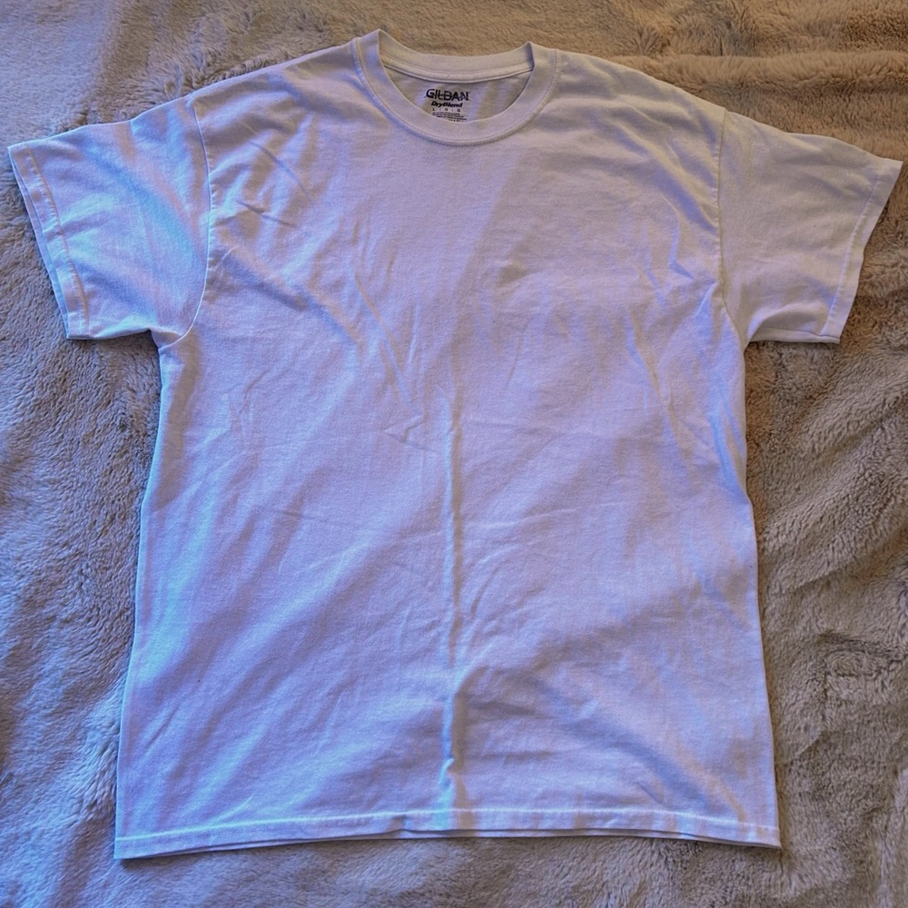 Blank White T-Shirt - Men's large - Fits well for Layers